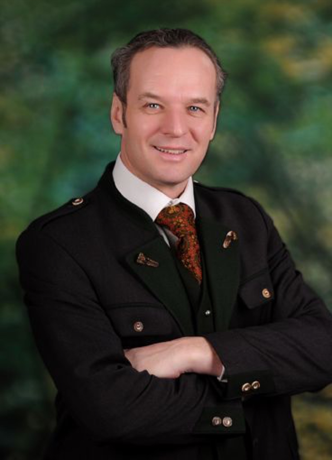 Portrait mit Steireranzug